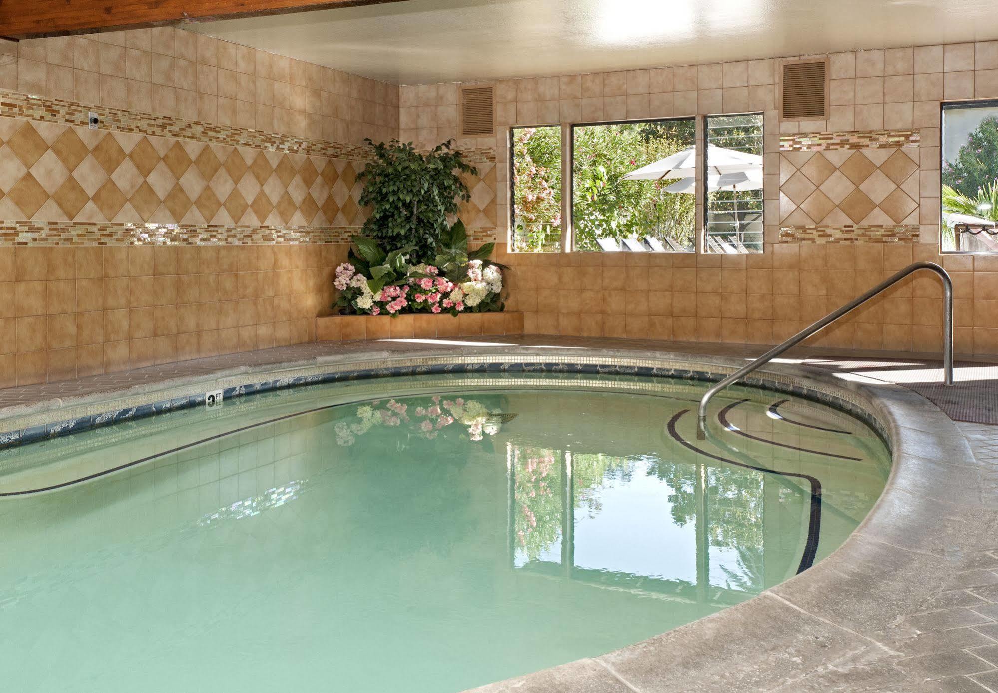 Roman Spa Resort Calistoga Exteriér fotografie